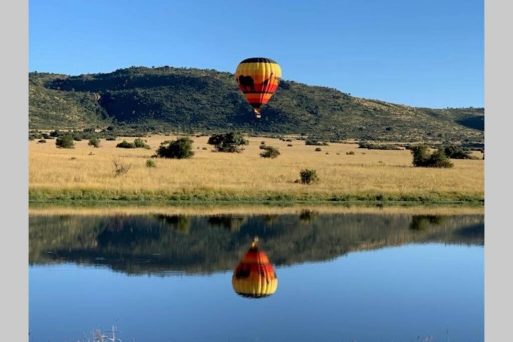 Rhino House With 3 Bedrooms Next To Pilanesberg And Sun City Mogwase Dış mekan fotoğraf