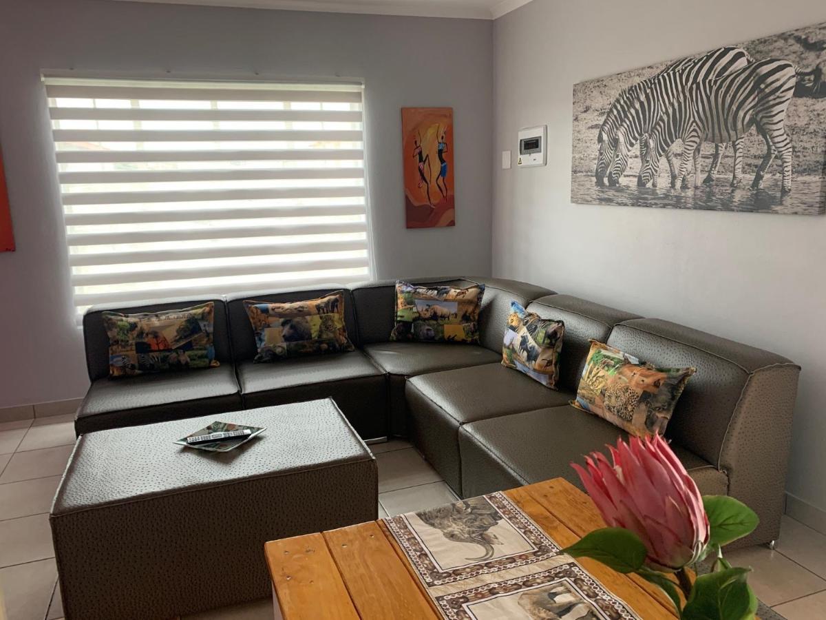 Rhino House With 3 Bedrooms Next To Pilanesberg And Sun City Mogwase Dış mekan fotoğraf