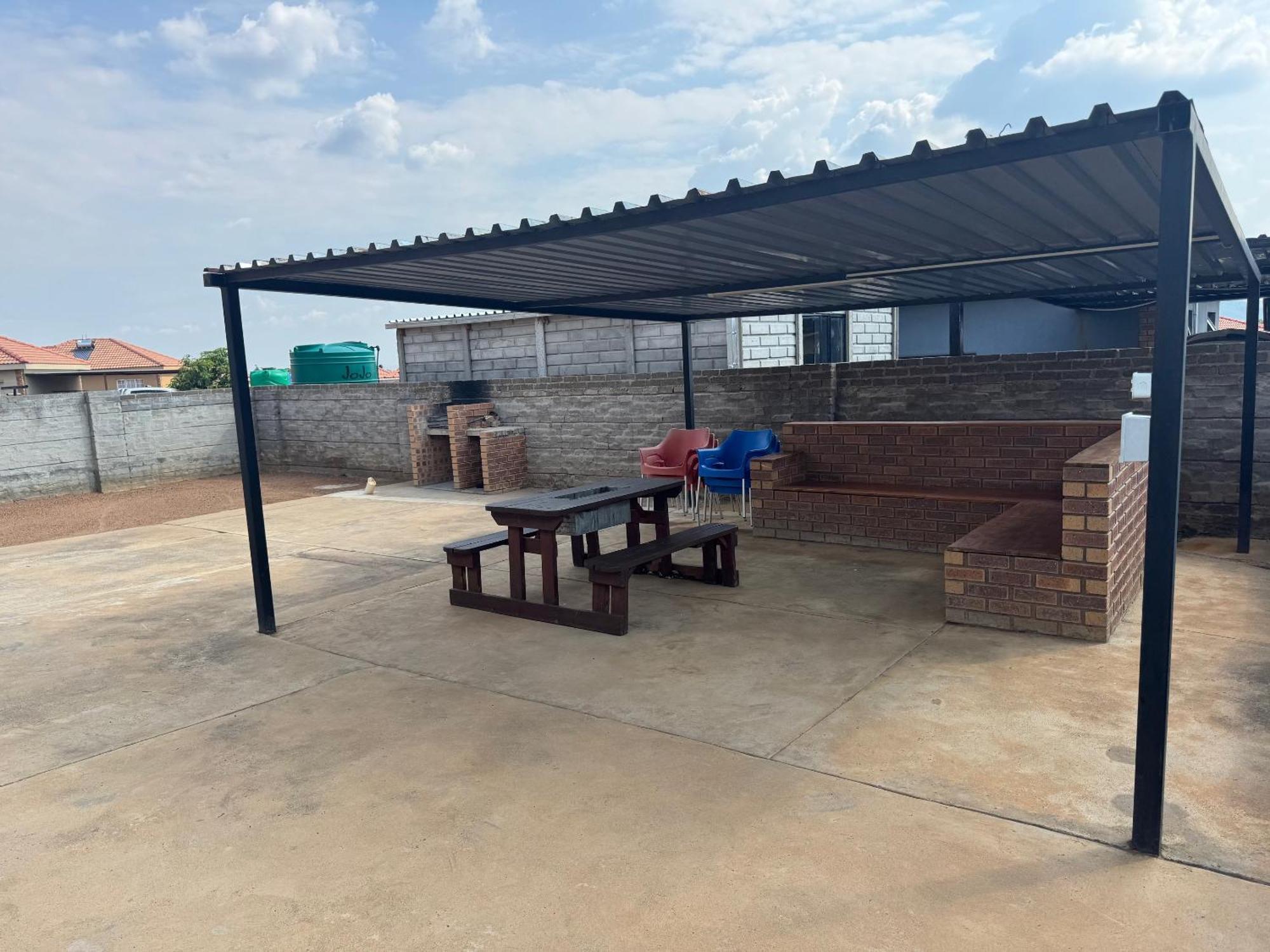 Rhino House With 3 Bedrooms Next To Pilanesberg And Sun City Mogwase Dış mekan fotoğraf